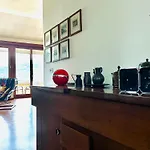 Nella Back To 70' Villa Varenna